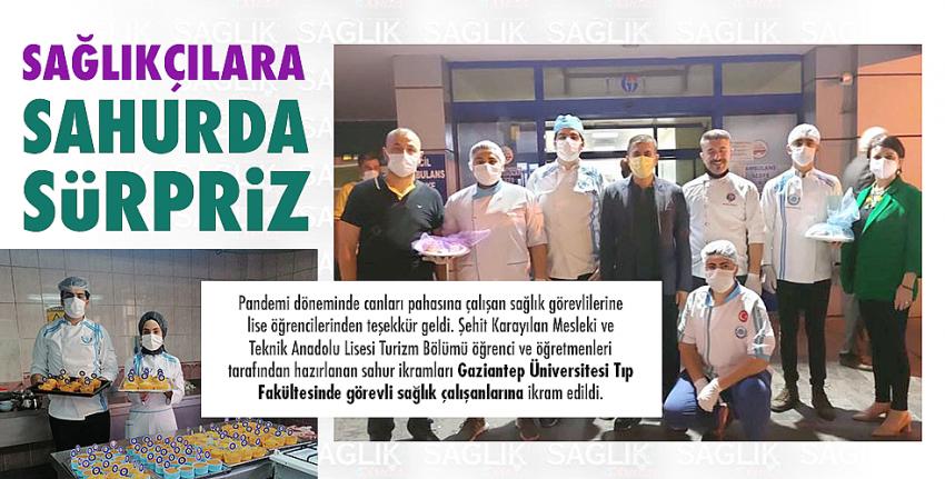 Sağlıkçılara Sahurda Sürpriz...