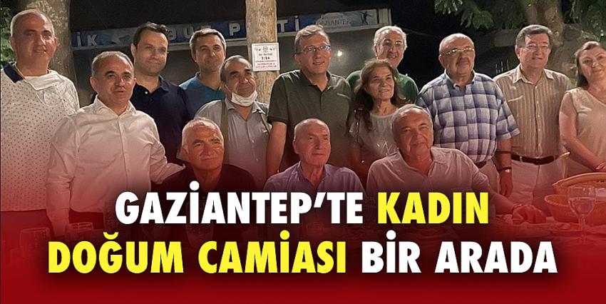 Gaziantep’te Kadın Doğum Camiası Bir Arada