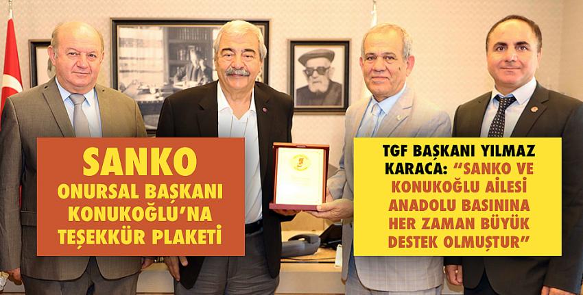 SANKO Onursal Başkanı Konukoğlu’na Teşekkür Plaketi