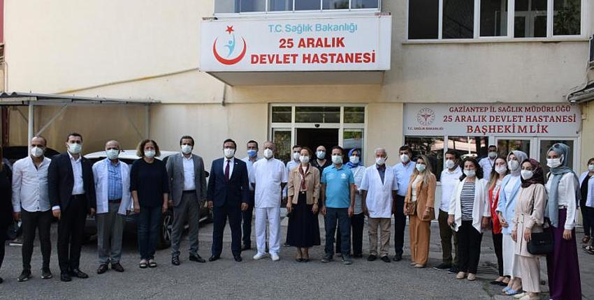 Derya Bakbak 25 Aralık Devlet Hastanesi İnşaatında İncelemelerde Bulundu