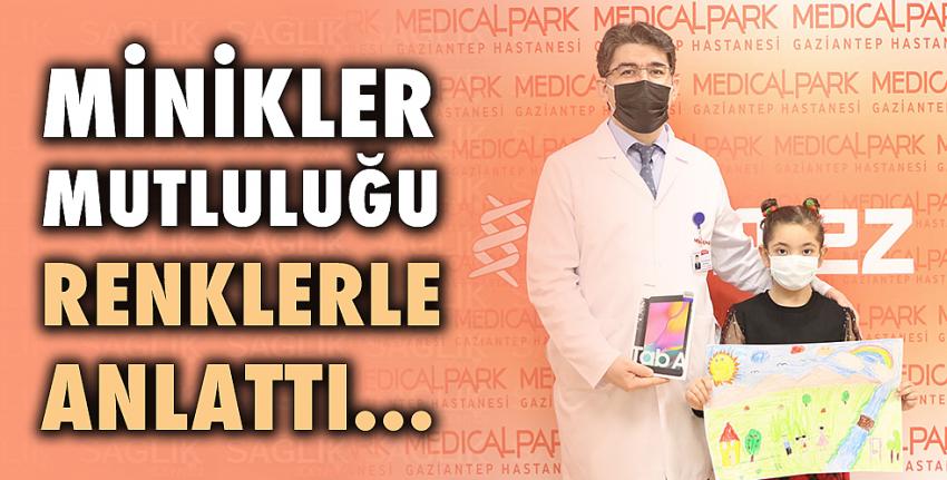 Minikler Mutluluğu Renklerle Anlattı