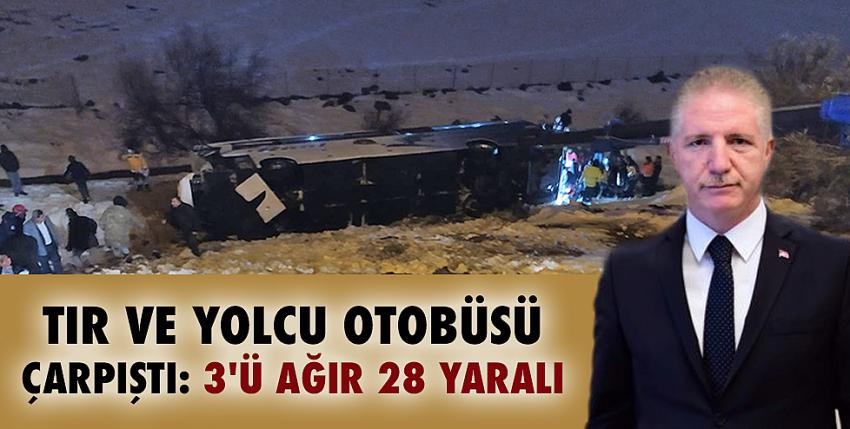 Tır ve yolcu otobüsü çarpıştı: 3