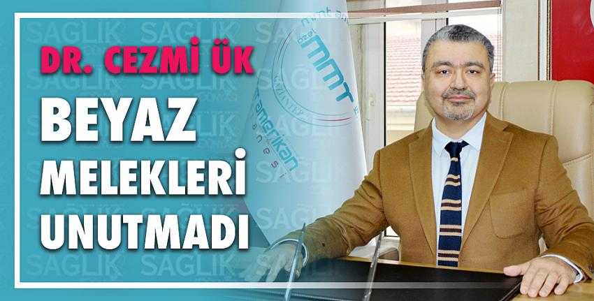 Dr. Cezmi Ük Hemşireleri Unutmadı